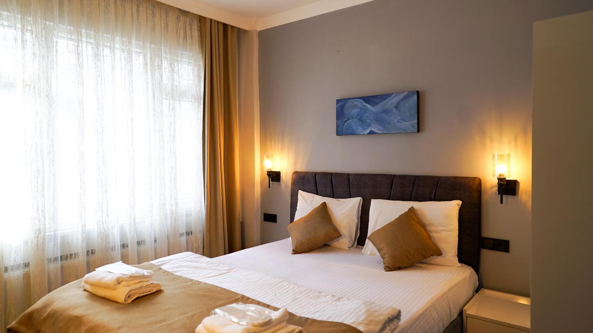 Front Door Suites Istanbul Bagian luar foto