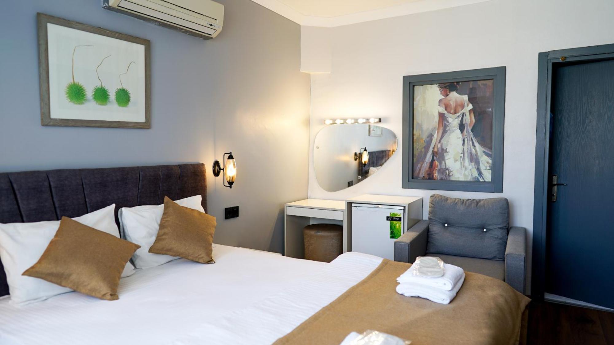 Front Door Suites Istanbul Bagian luar foto