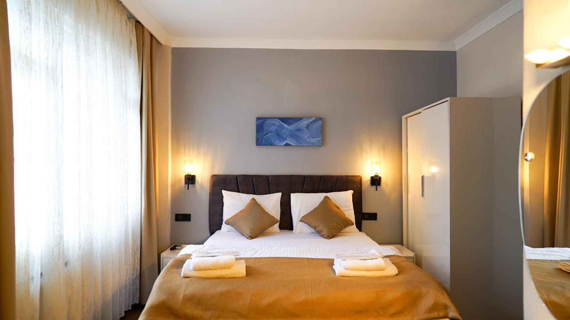 Front Door Suites Istanbul Bagian luar foto