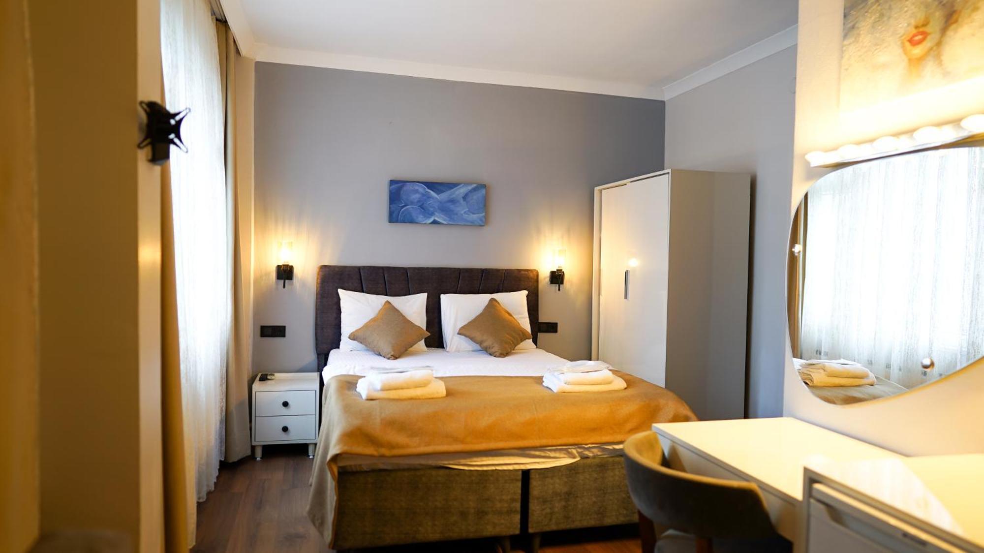 Front Door Suites Istanbul Bagian luar foto