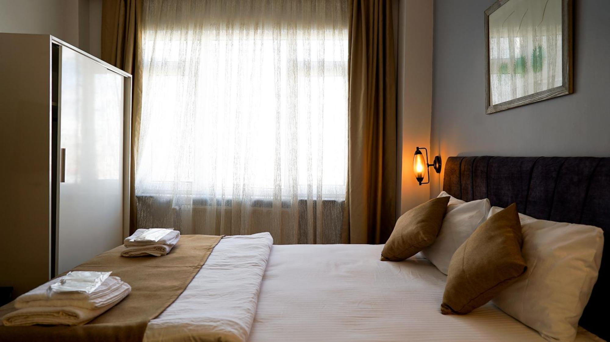 Front Door Suites Istanbul Bagian luar foto