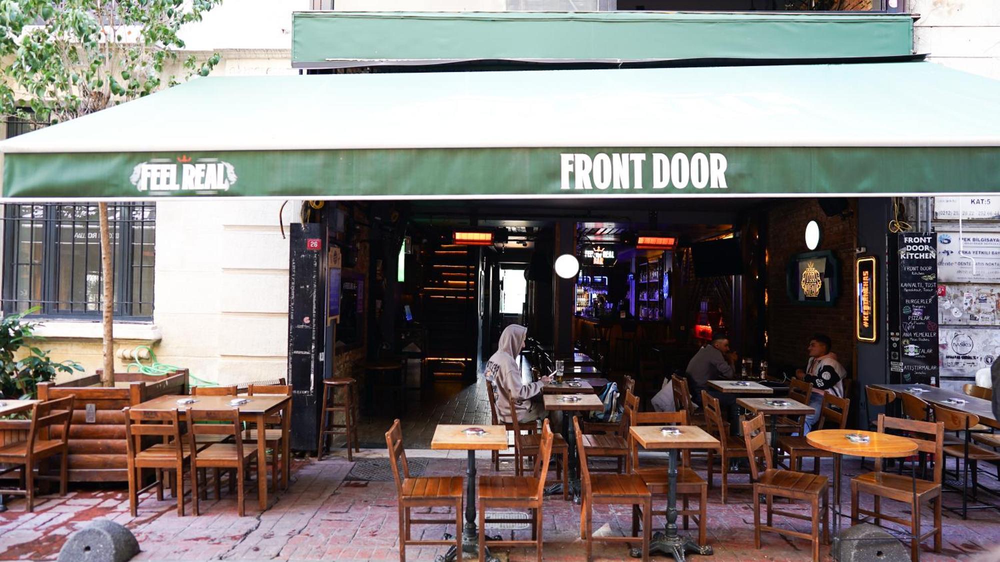 Front Door Suites Istanbul Bagian luar foto